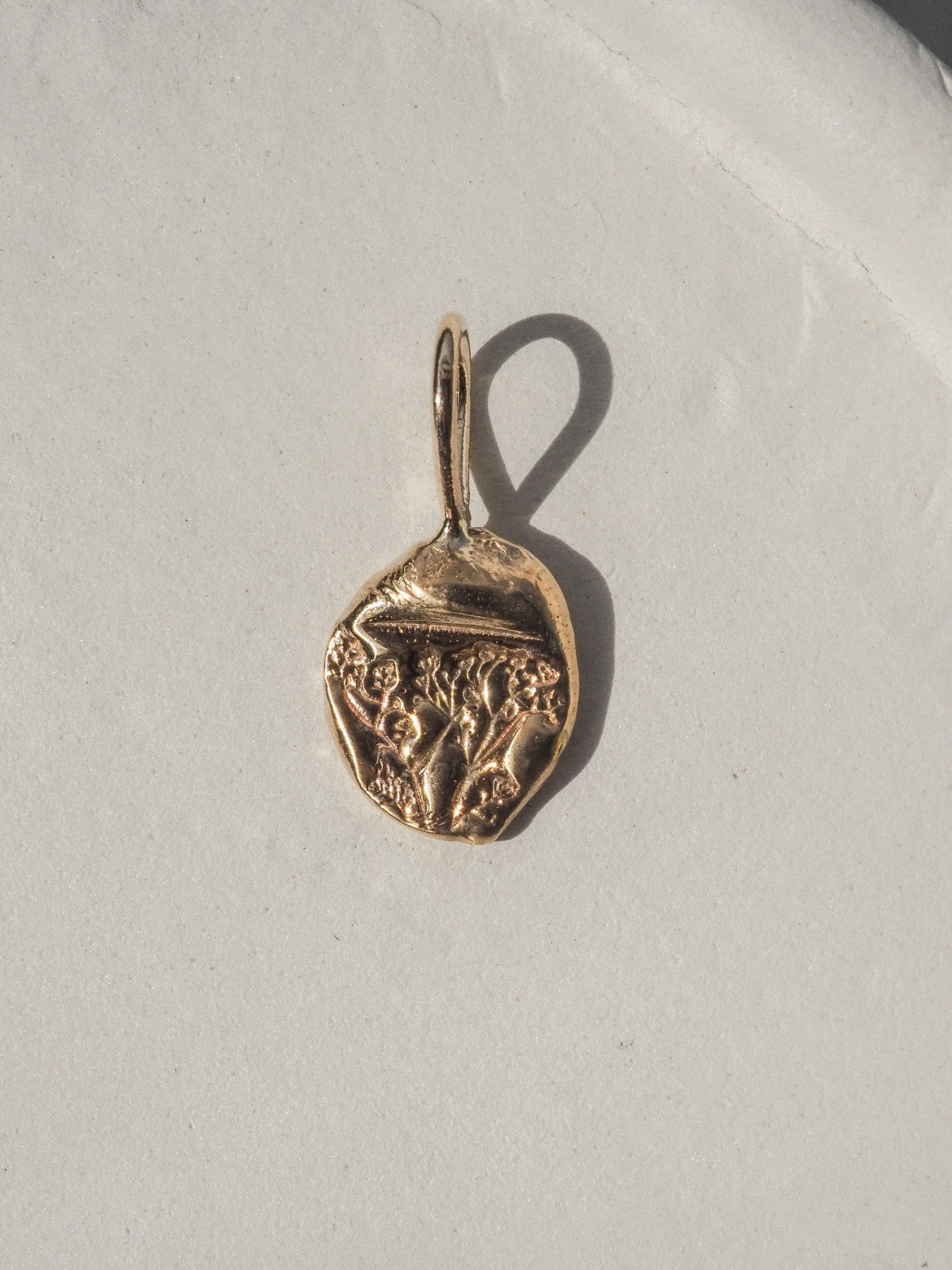 BABYS BREATH CHARM | BRONZE