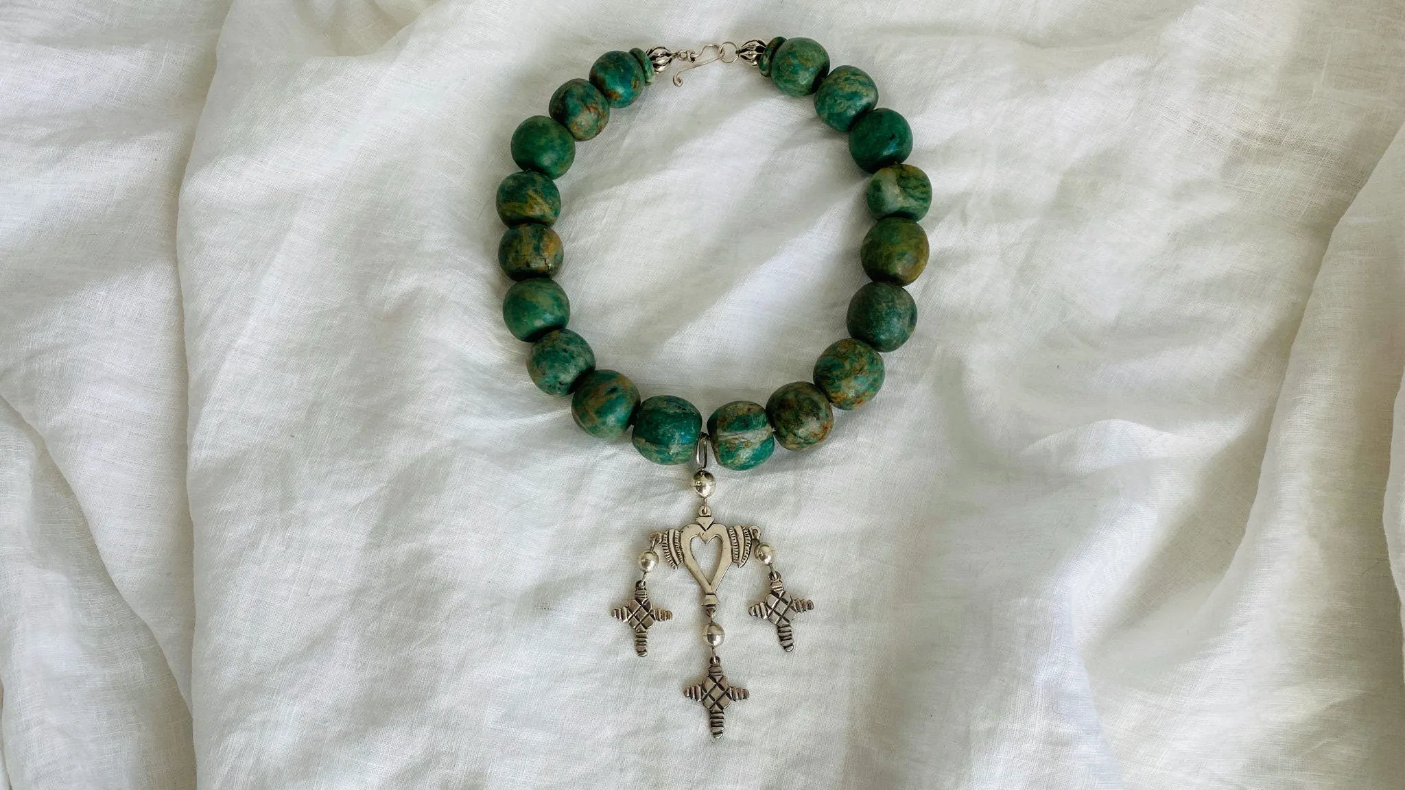 Jade & Yalalag Cross Choker Necklace. Guatemalita.